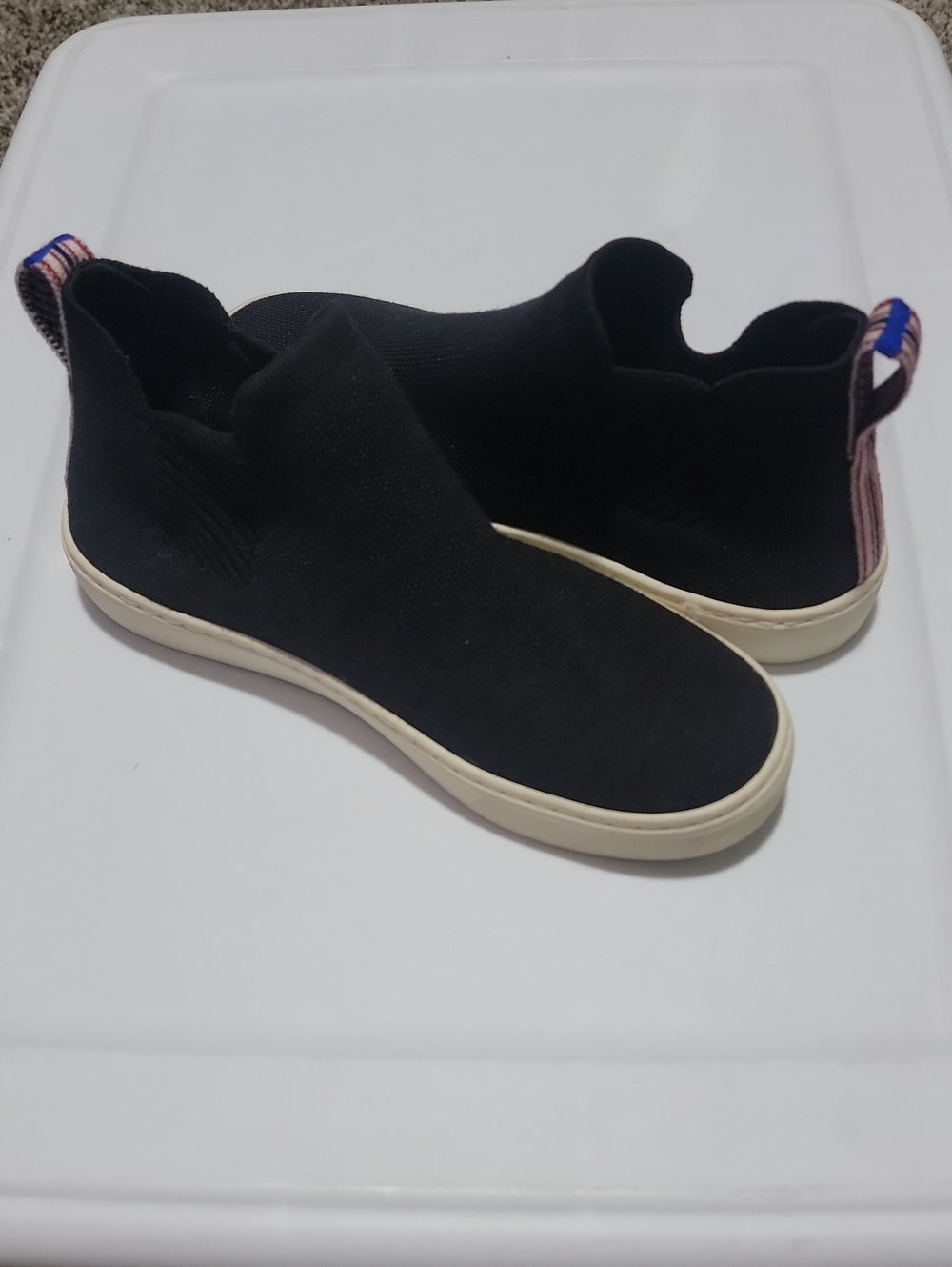 Rothy's The Chelsea knit sneaker bootie. Womens Size 7.5 Black/Stripe Pull Tab